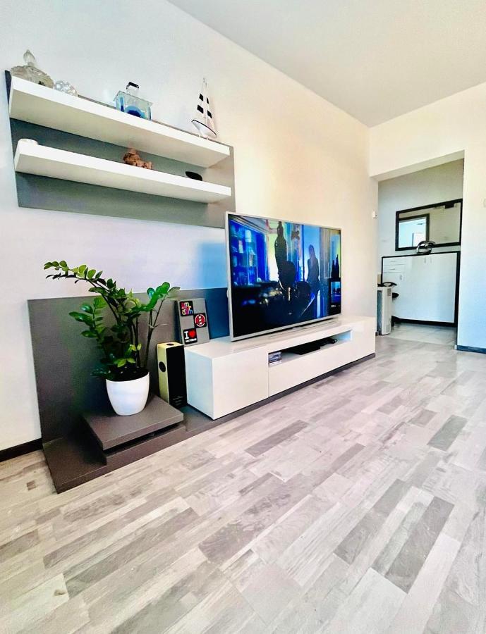 Luana Lux Apartamento